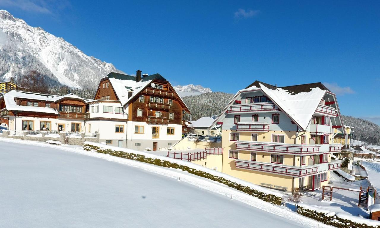 Hotel Neuwirt Ramsau am Dachstein Buitenkant foto